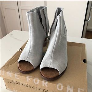 Toms shoes brand new